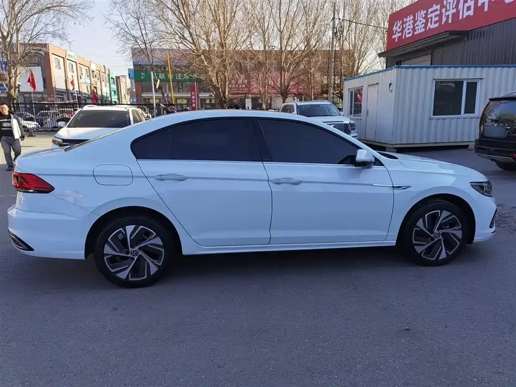Volkswagen Bora 2023 из CN, фото 4