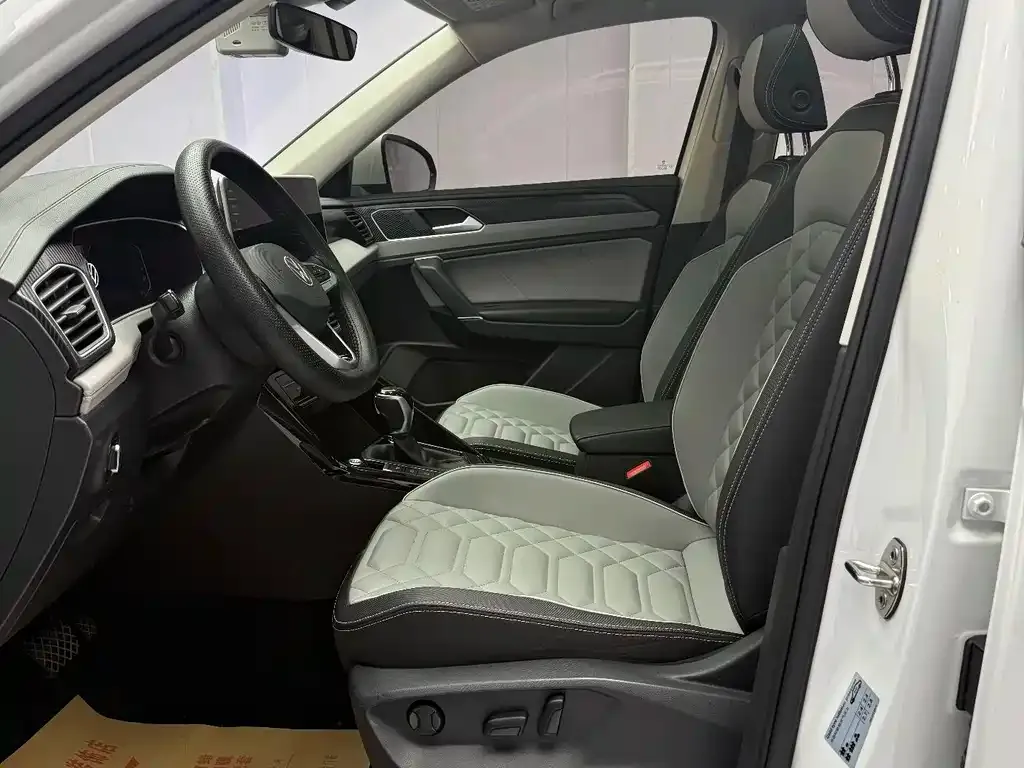 Volkswagen Tayron 2022 из CN, фото 8