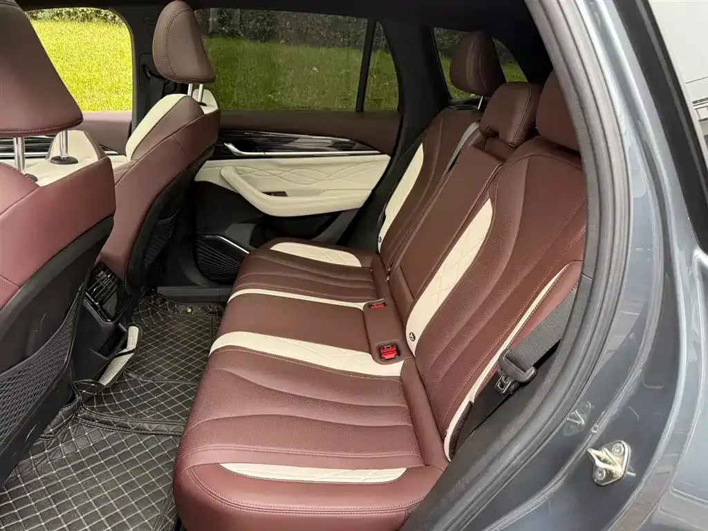 Geely Xingyue L 2024 из CN, фото 10