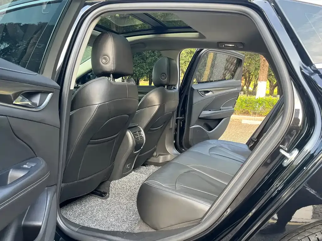 Buick LaCrosse 2021 из CN, фото 10