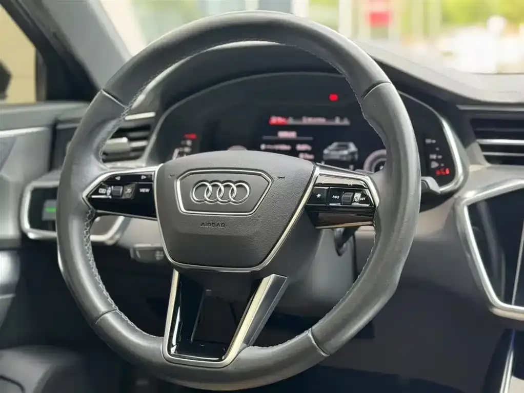 Audi A6L 2022 из CN, фото 6