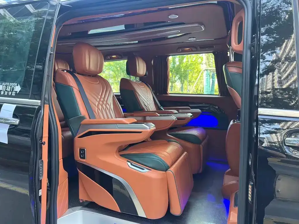 Mercedes-Benz Vito 2023 из CN, фото 10
