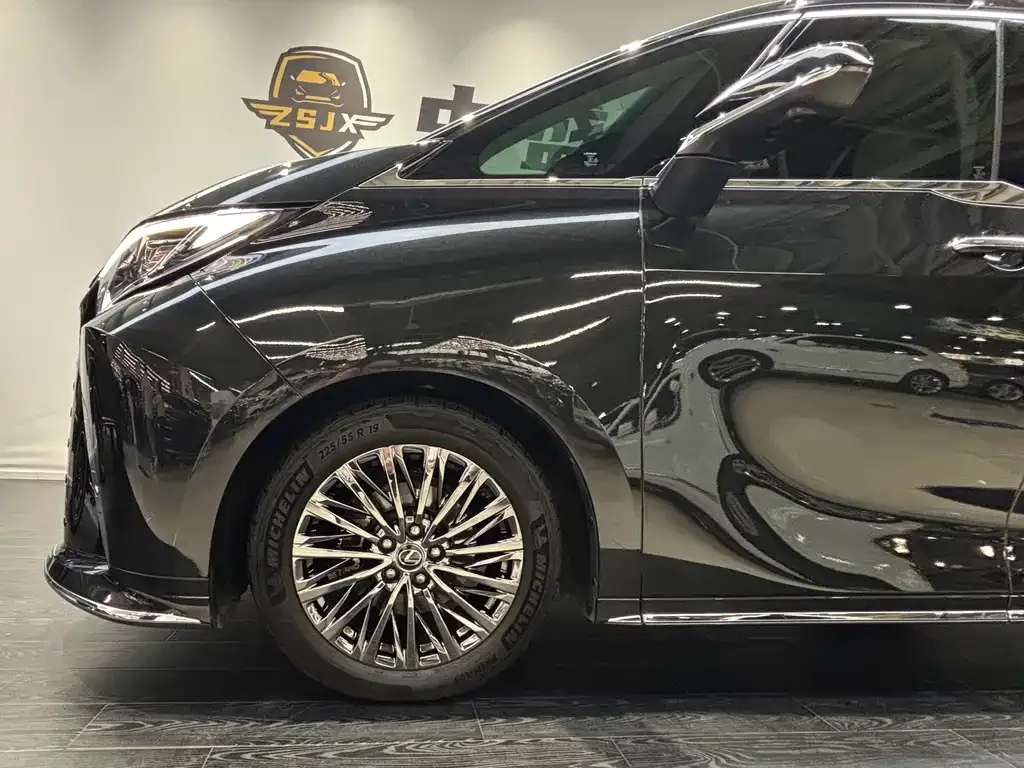 Lexus LM 2024 из CN, фото 5