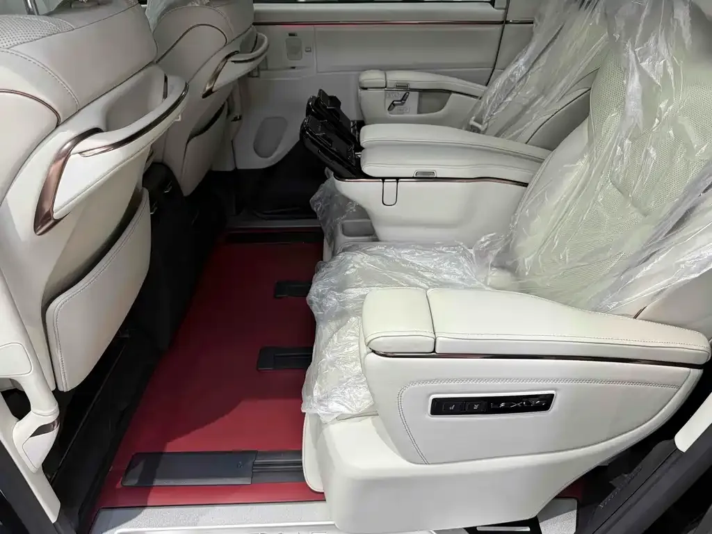 Lexus LM 2024 из CN, фото 9