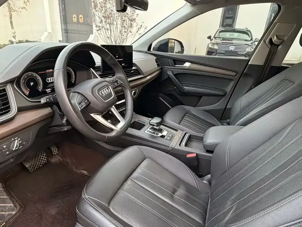 Audi Q5L 2022 из CN, фото 4