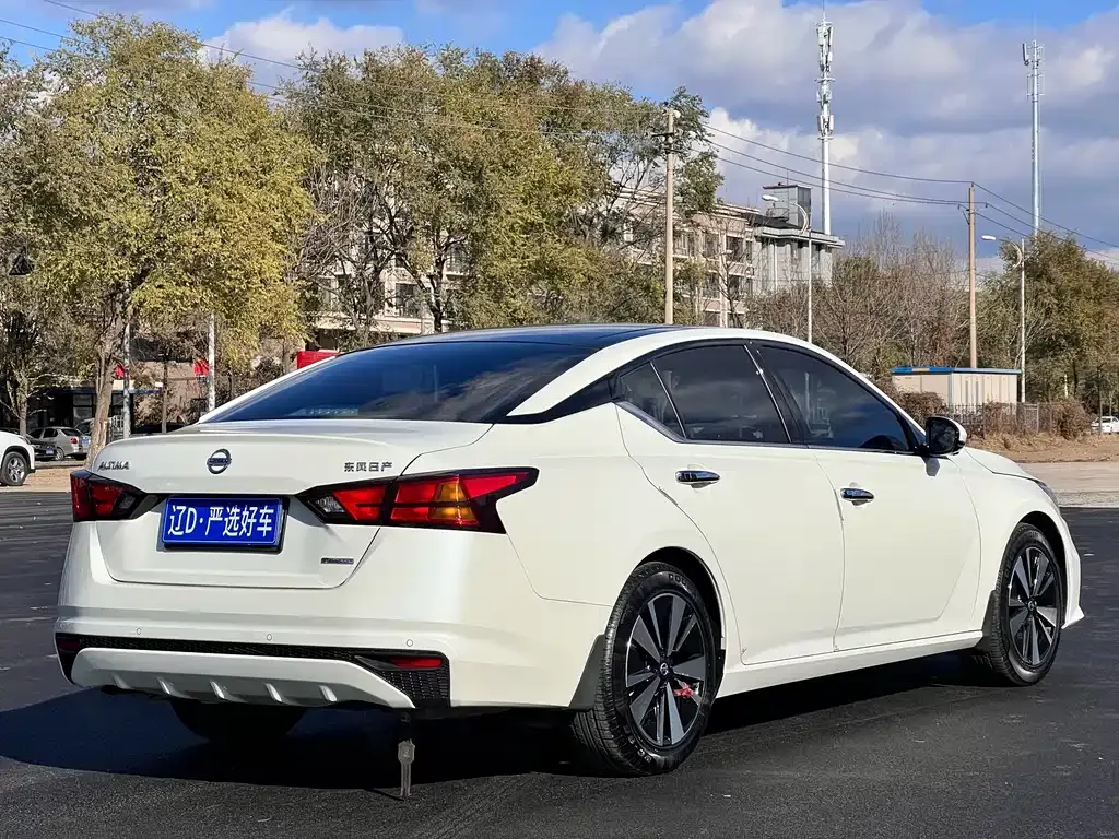 Nissan Teana 2021 из CN, фото 4