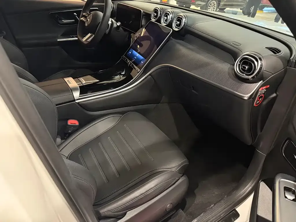 Mercedes-Benz GLC 2024 из CN, фото 9