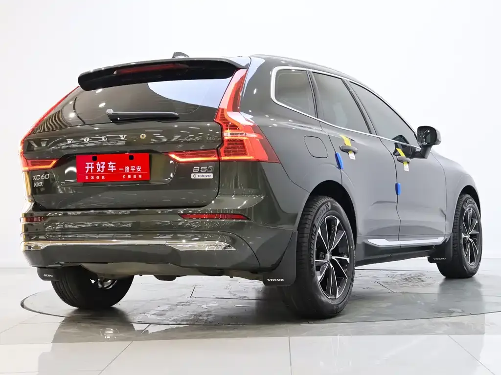 Volvo XC60 2021 из CN, фото 3