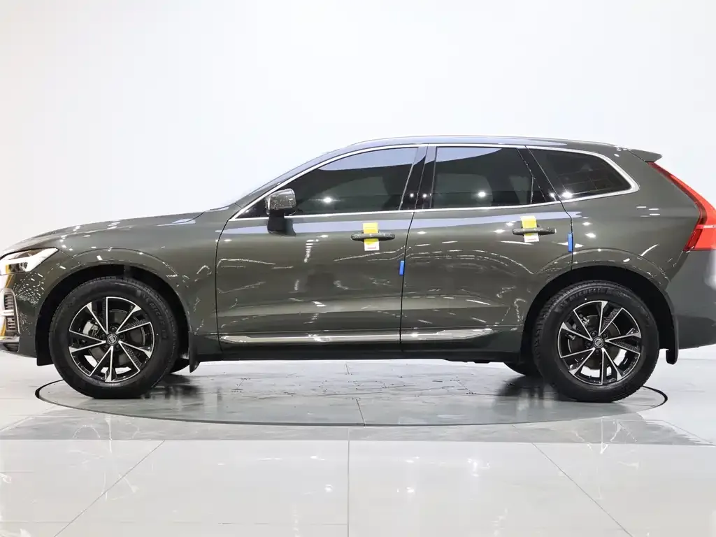 Volvo XC60 2021 из CN, фото 6
