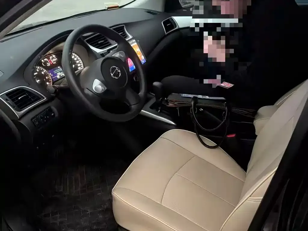 Nissan Sylphy 2025 из CN, фото 4