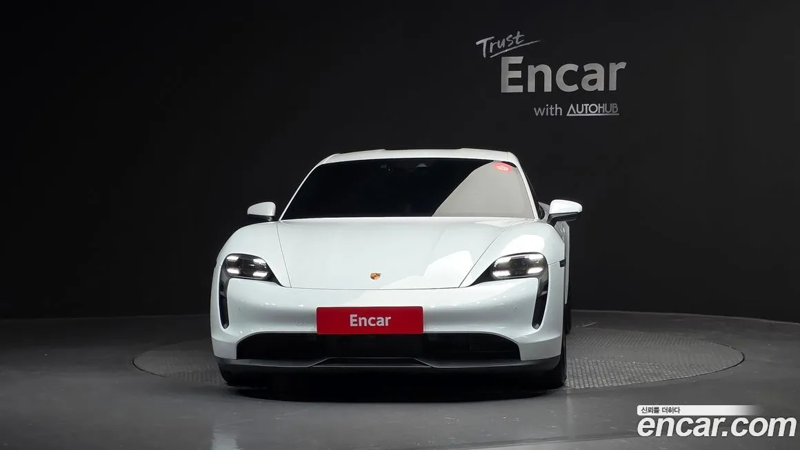 Porsche Taycan 2022 из KR, фото 3