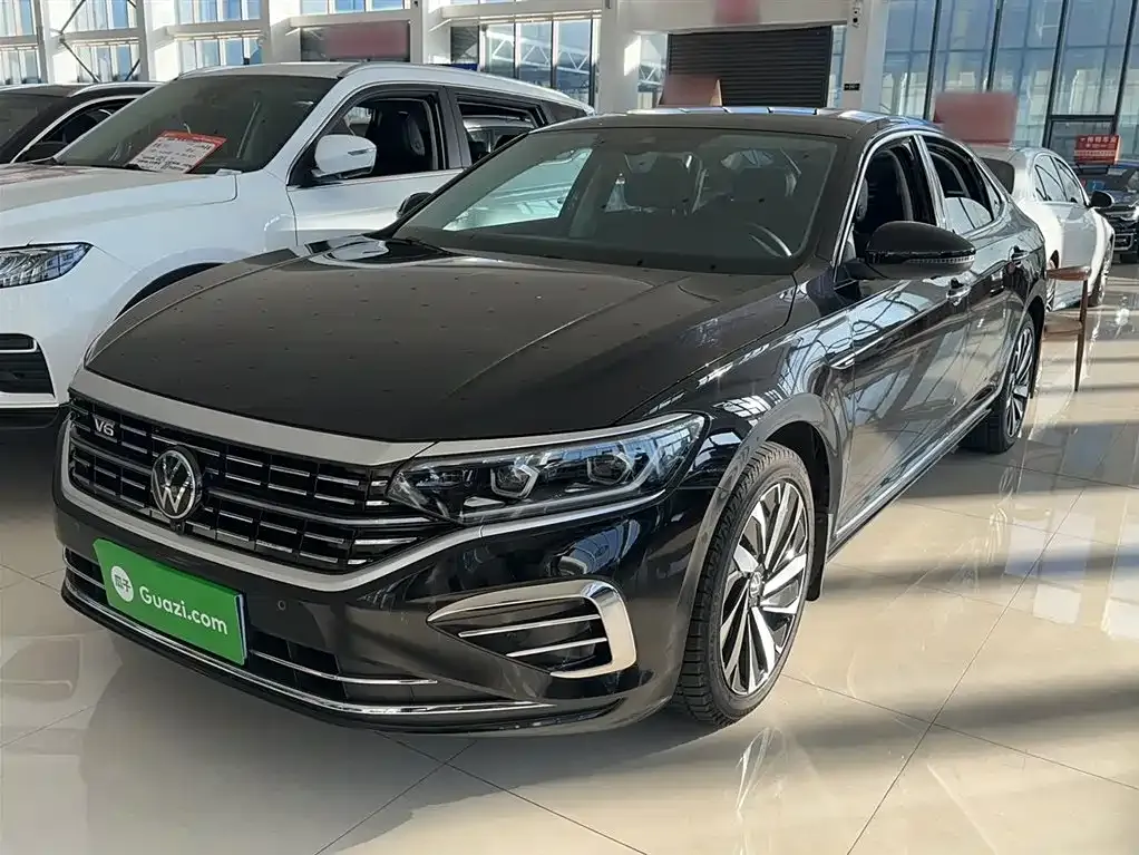 Volkswagen Passat 2023 из CN, фото 2