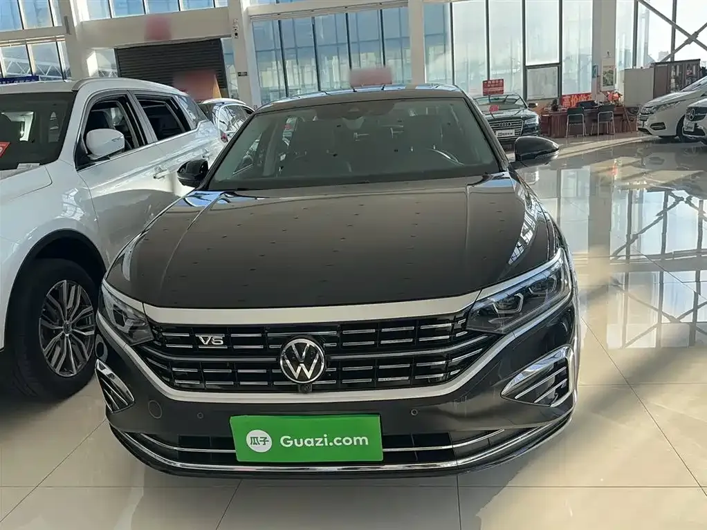 Volkswagen Passat 2023 из CN, фото 3