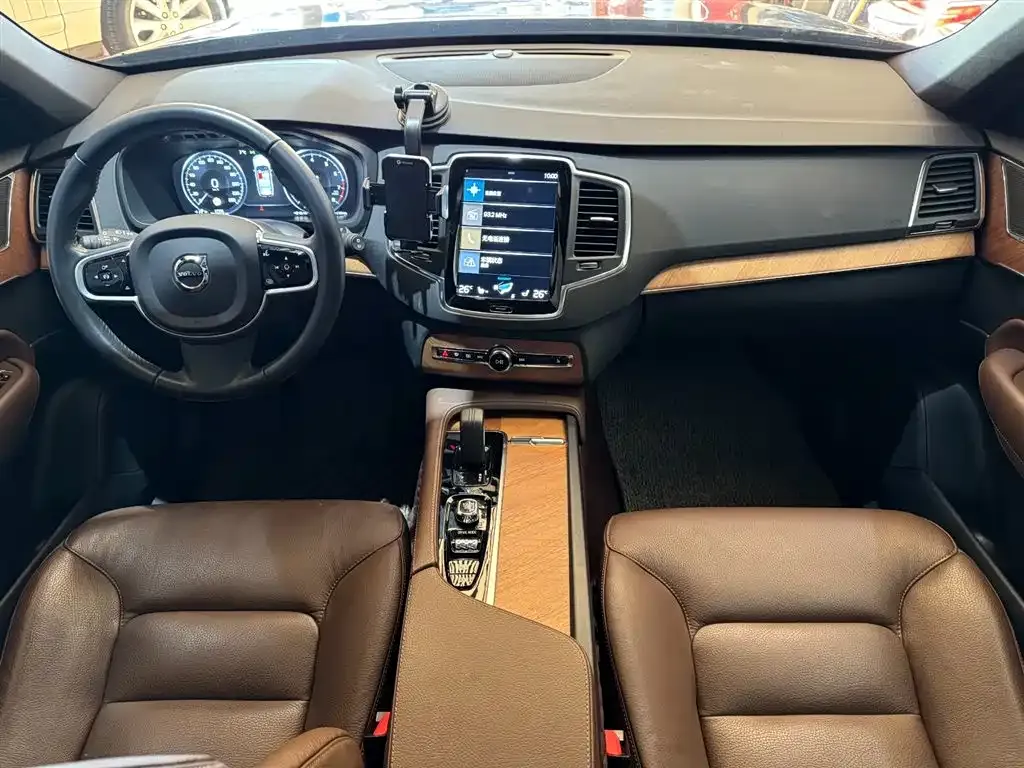 Volvo XC90 2021 из CN, фото 7