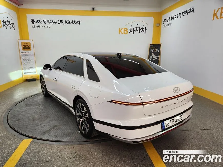 Hyundai Grandeur 2023 из KR, фото 2
