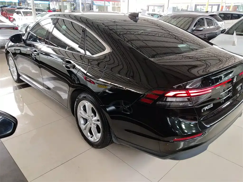 Honda Accord 2024 из CN, фото 5