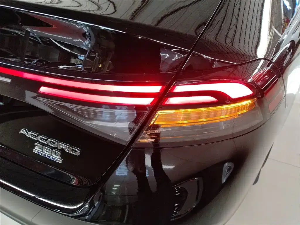 Honda Accord 2024 из CN, фото 8