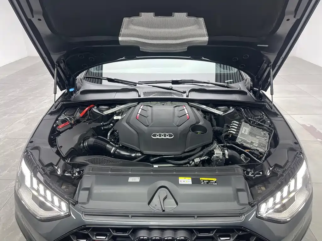 Audi S4 2024 из CN, фото 9