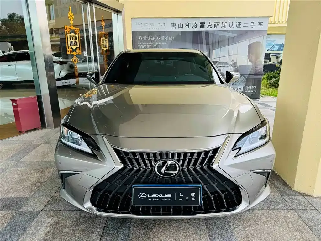 Lexus ES 2024 из CN, фото 2