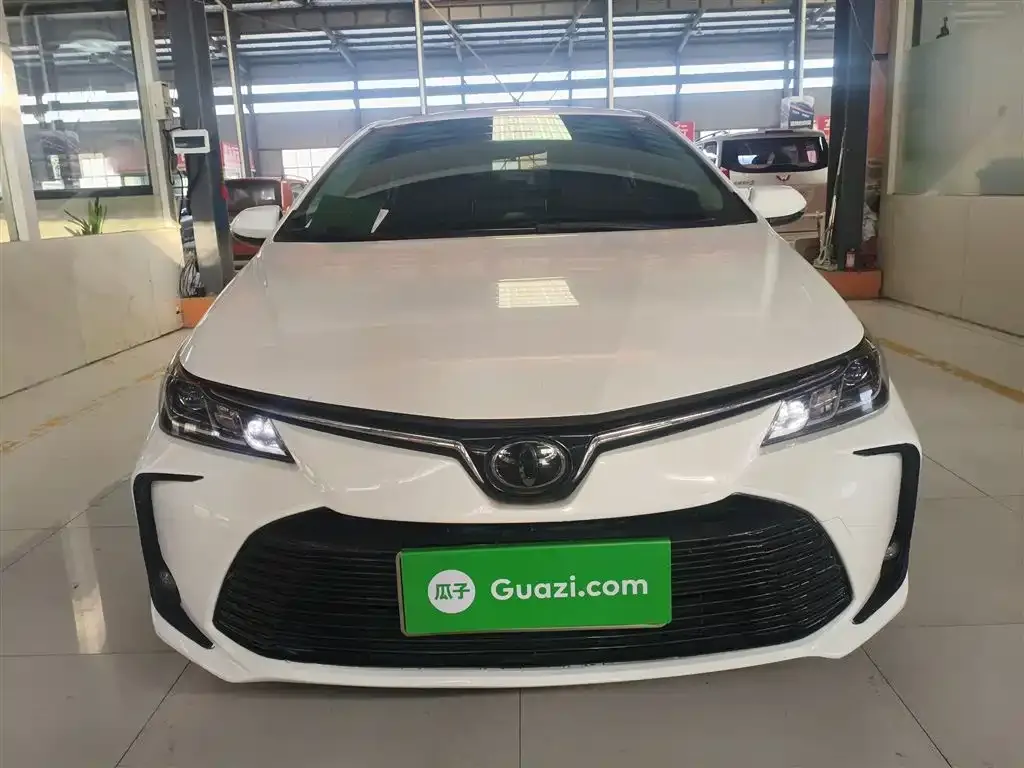 Toyota Corolla 2021 из CN, фото 3