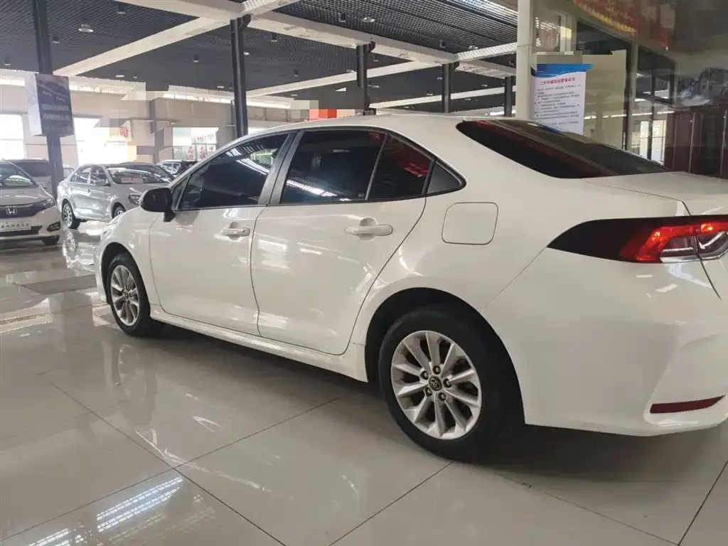 Toyota Corolla 2021 из CN, фото 5