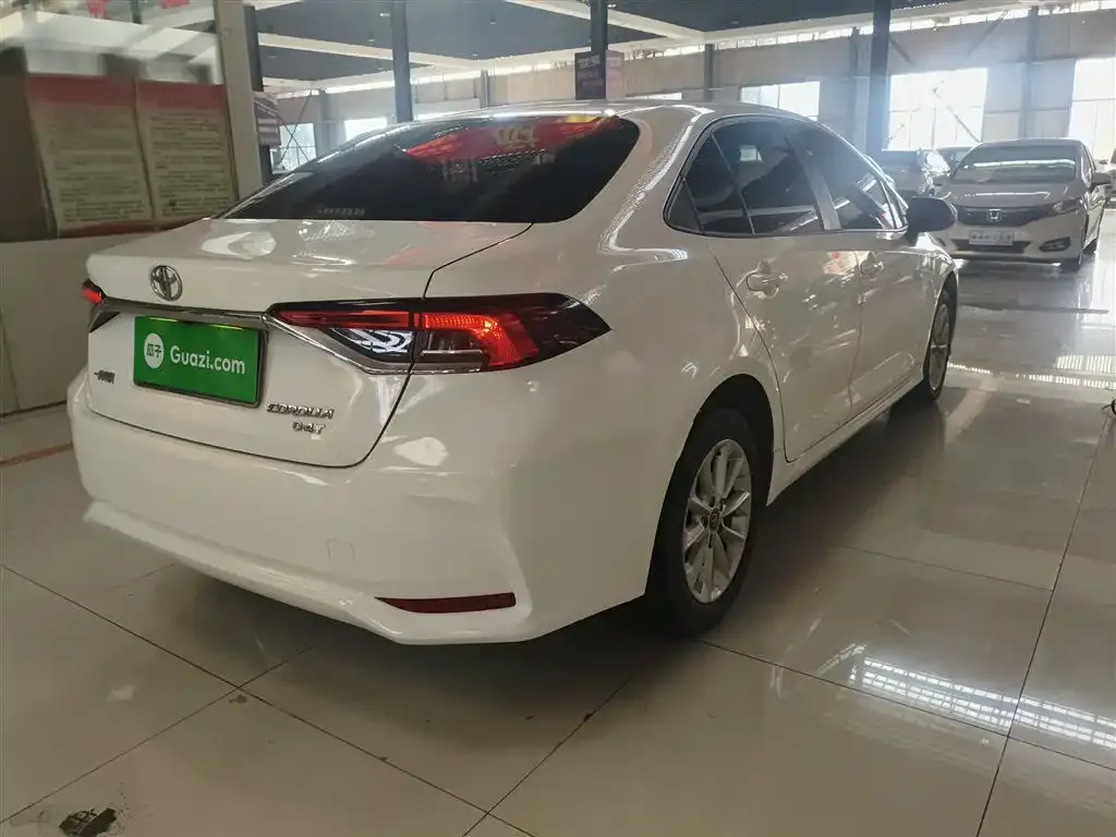 Toyota Corolla 2021 из CN, фото 7