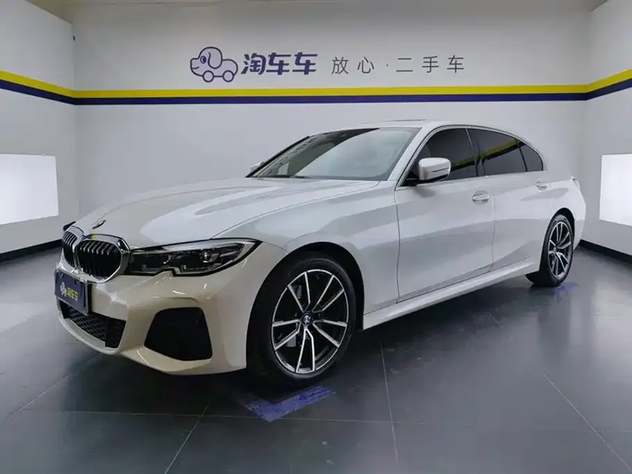 BMW 3 Series 2022 из CN, фото 1
