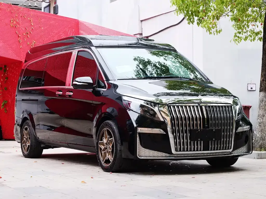 Mercedes-Benz V-Class 2024 из CN, фото 3