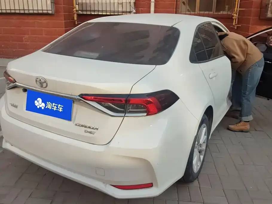 Toyota Corolla 2021 из CN, фото 3