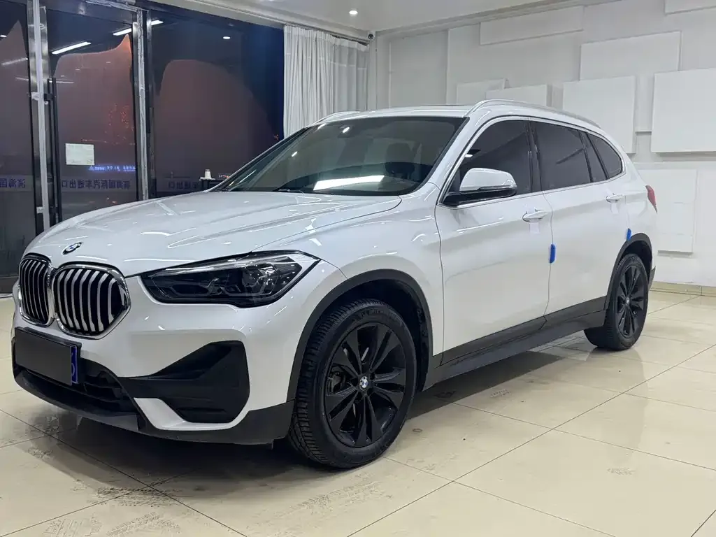 BMW X1 2021 из CN, фото 1
