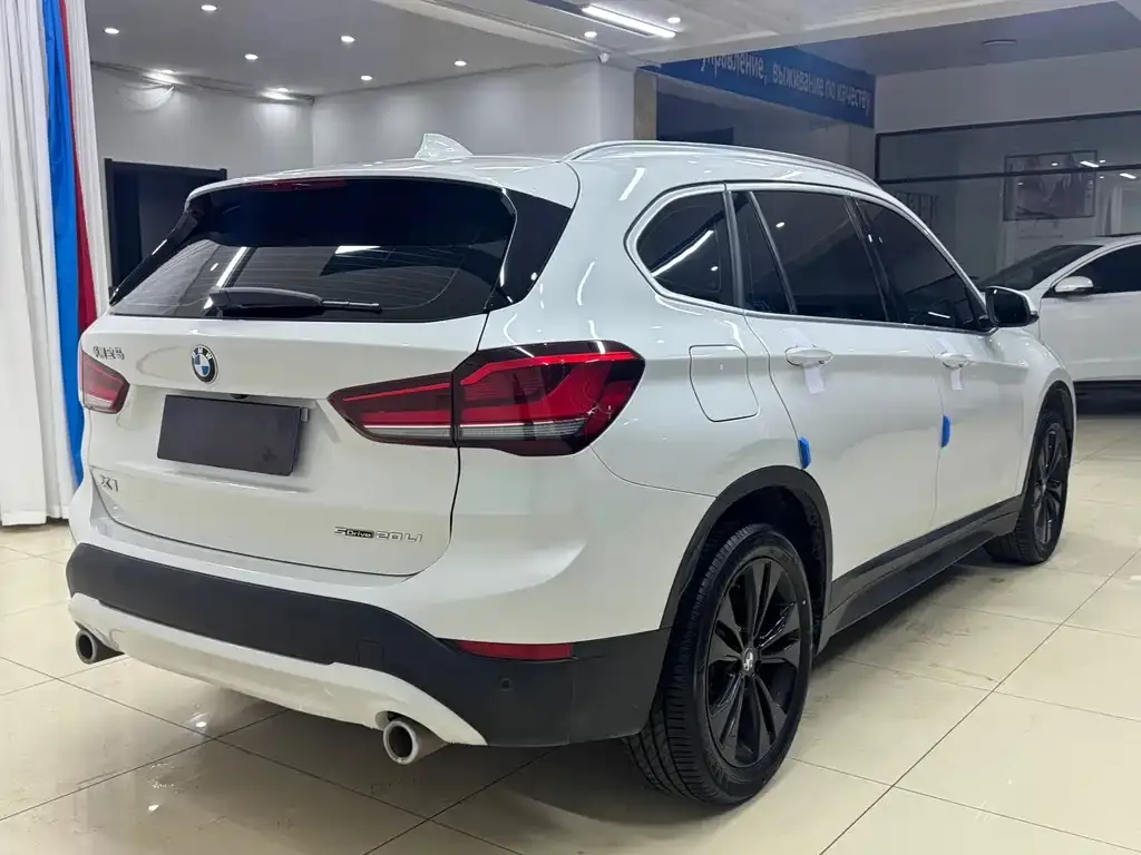 BMW X1 2021 из CN, фото 6