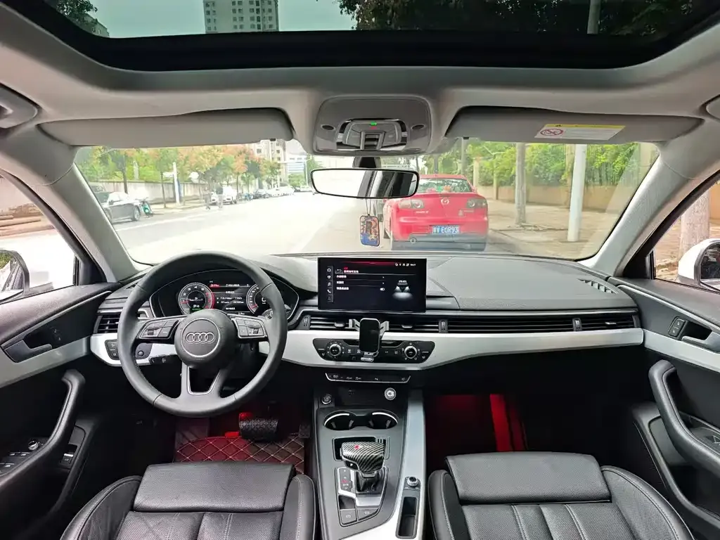 Audi A4L 2023 из CN, фото 5