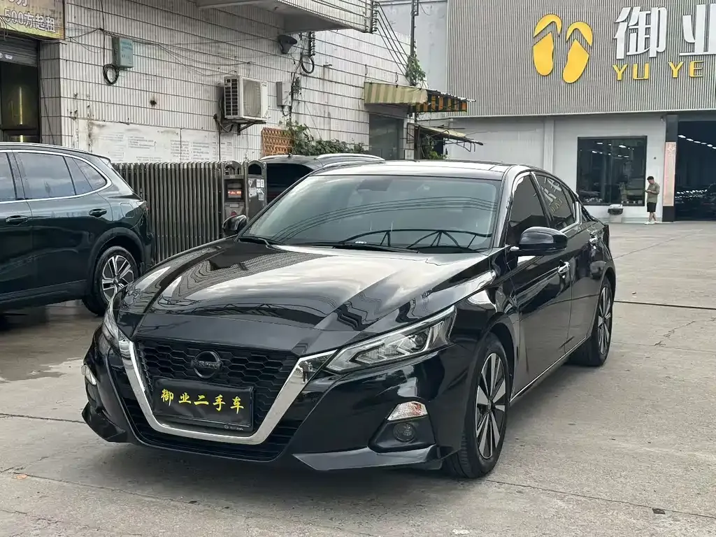 Nissan Teana 2022 из CN, фото 1