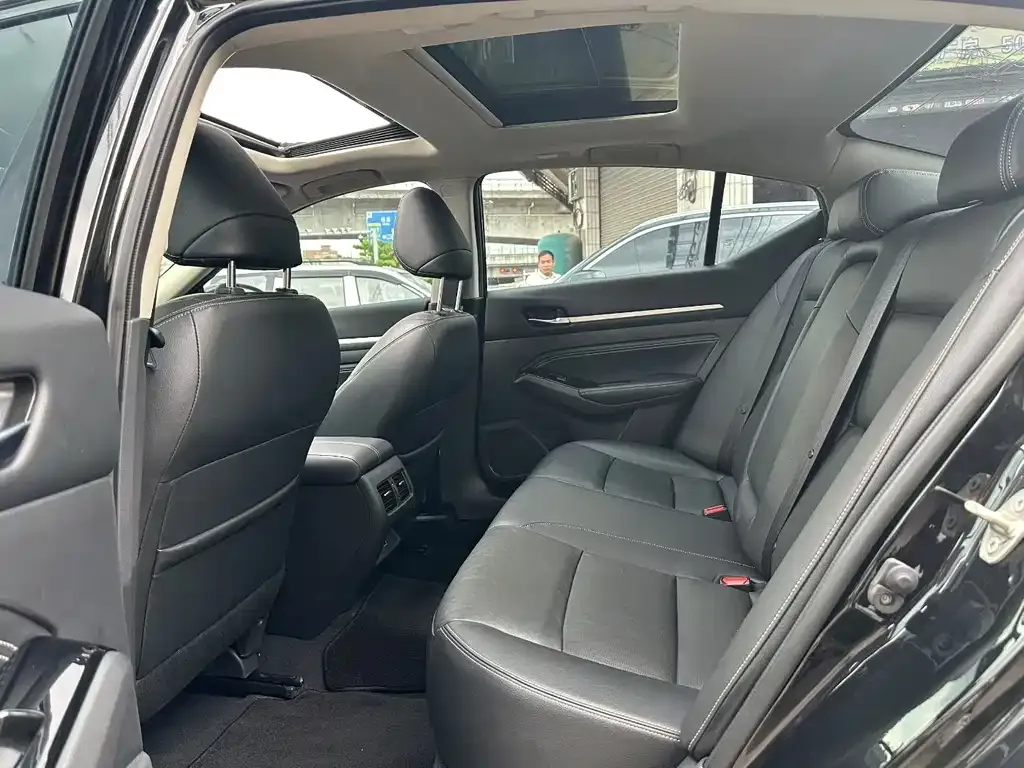 Nissan Teana 2022 из CN, фото 6