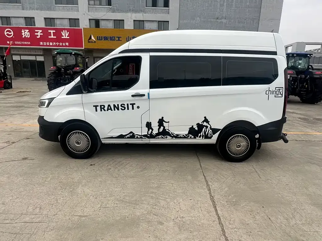 Ford Transit 2023 из CN, фото 3