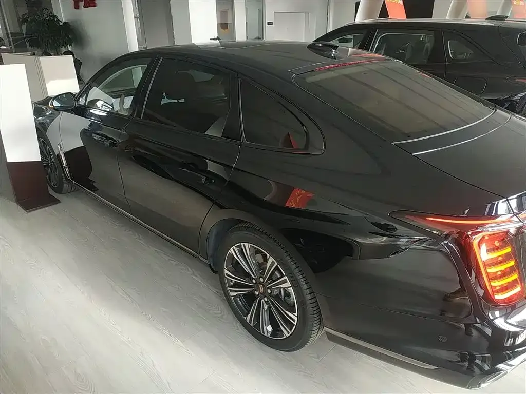 Hongqi H9 2024 из CN, фото 5