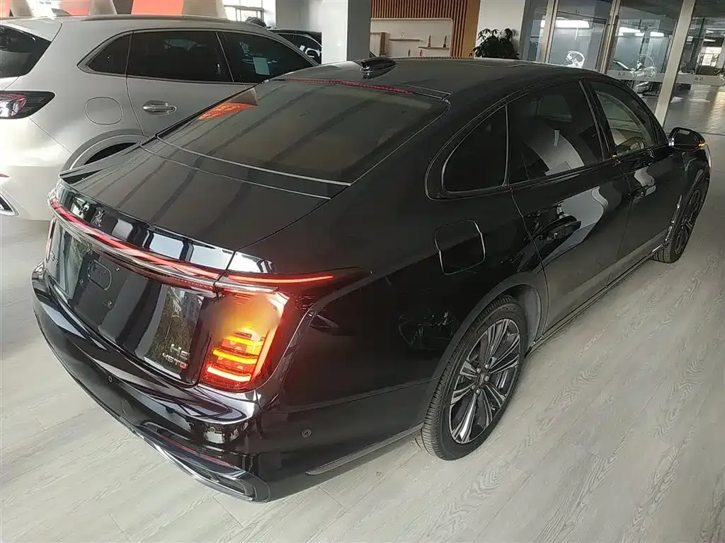 Hongqi H9 2024 из CN, фото 7