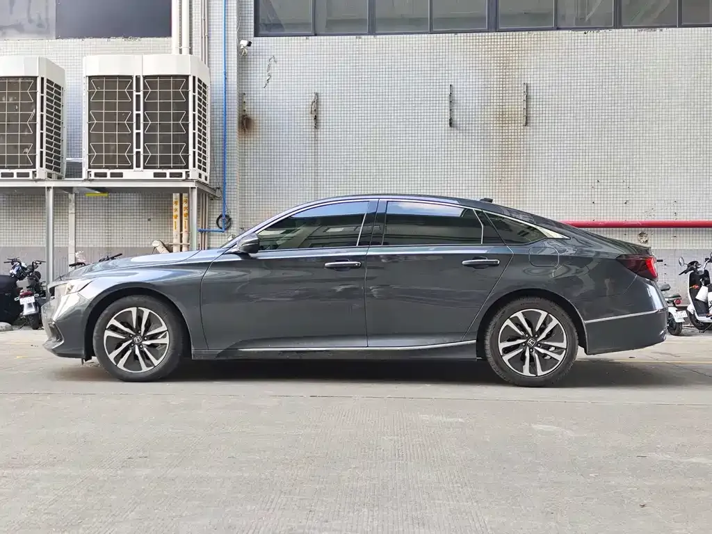 Honda Accord 2023 из CN, фото 4
