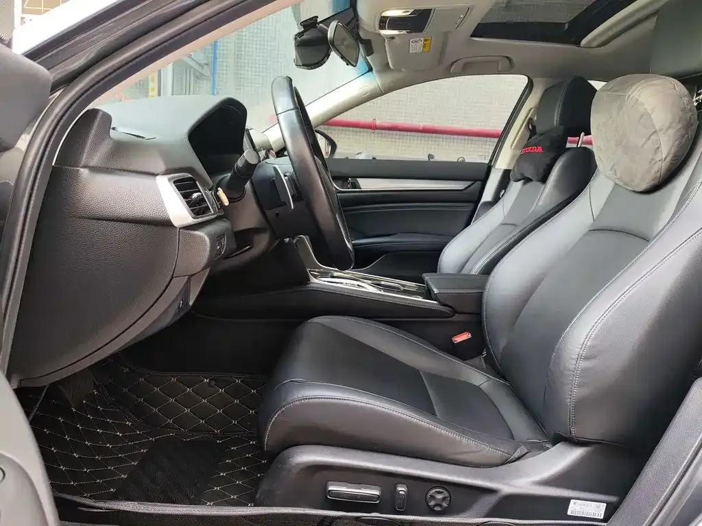 Honda Accord 2023 из CN, фото 8