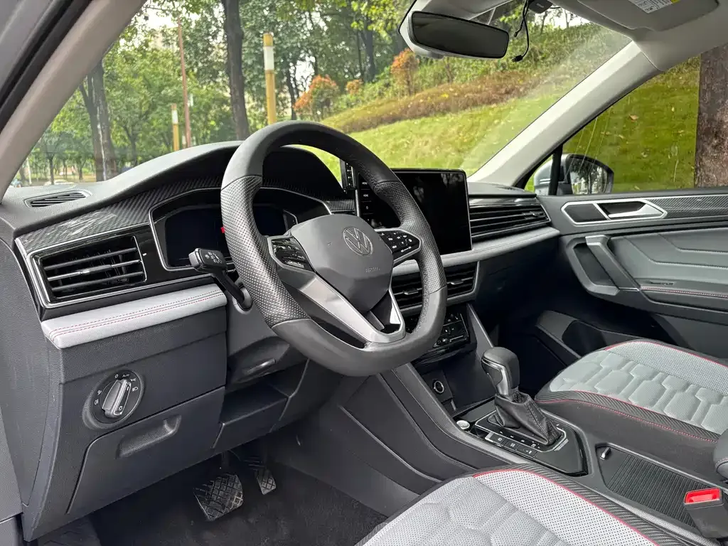 Volkswagen Tiguan L New Energy 2023 из CN, фото 9