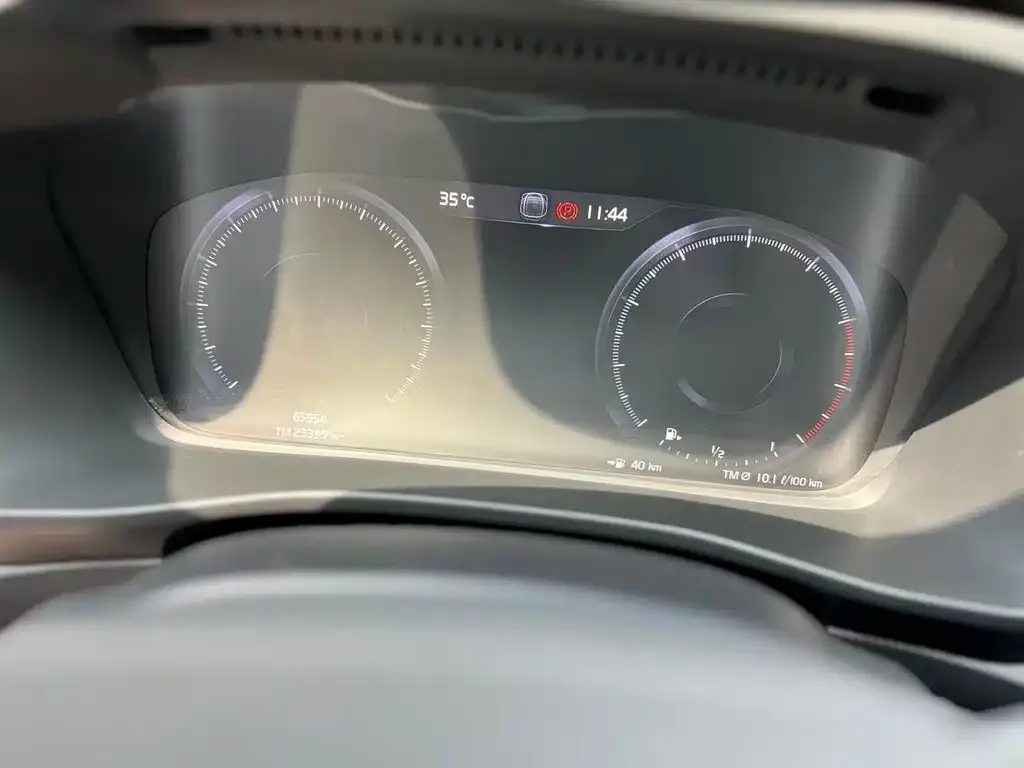 Volvo XC40 2021 из CN, фото 5