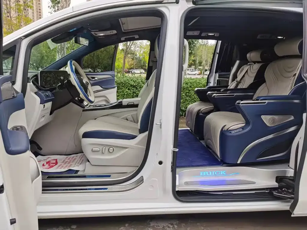 Buick GL8 2022 из CN, фото 5