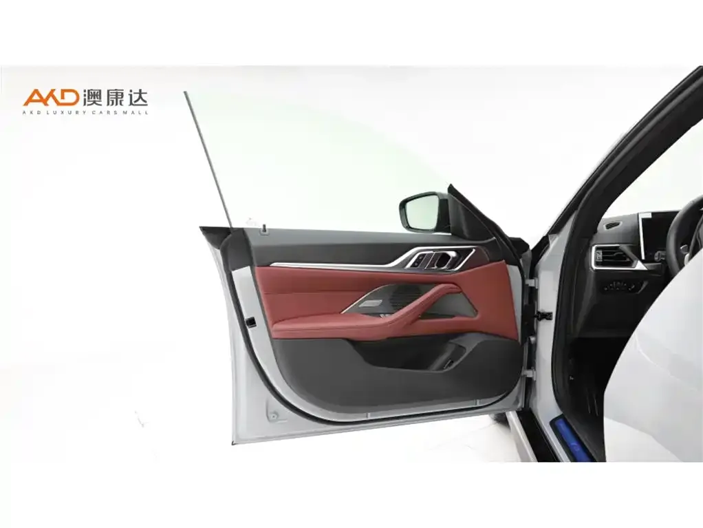 BMW 4 Series 2024 из CN, фото 10