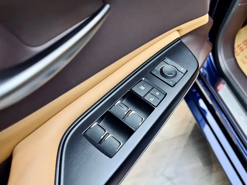 Lexus ES 2021 из CN, фото 10