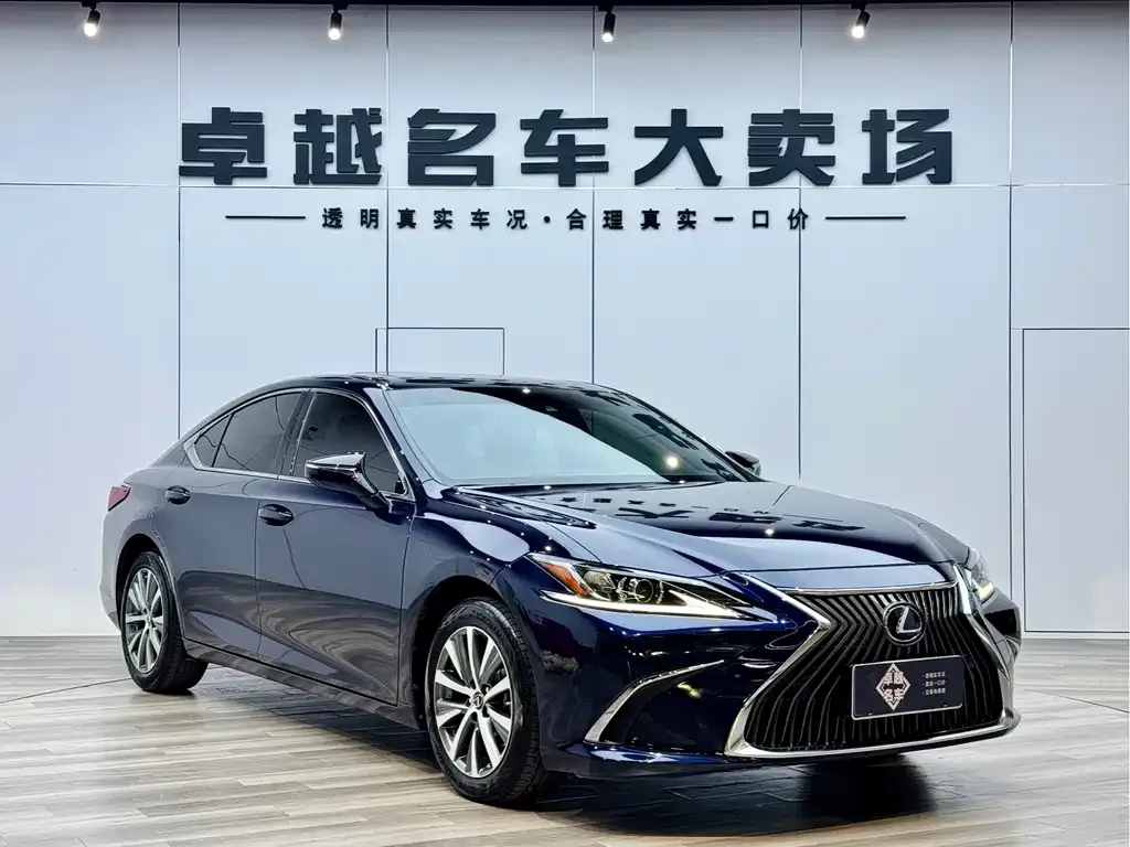 Lexus ES 2021 из CN, фото 2