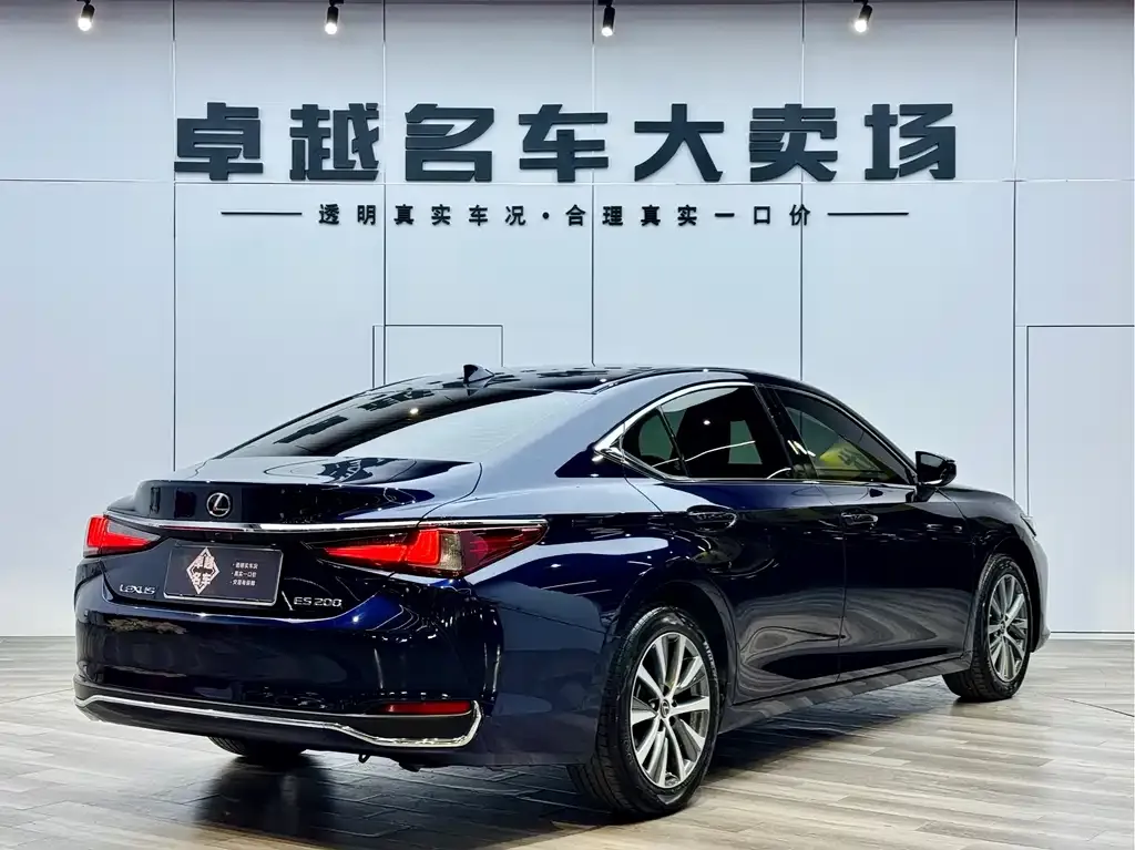 Lexus ES 2021 из CN, фото 6