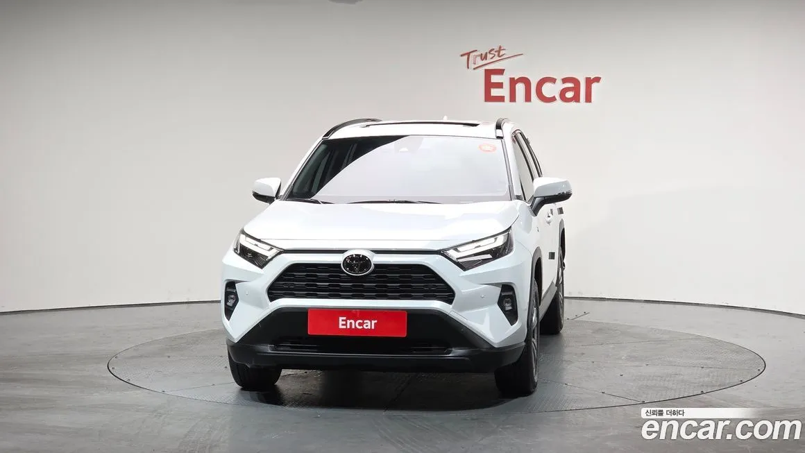 Toyota RAV4 2025 из KR, фото 3