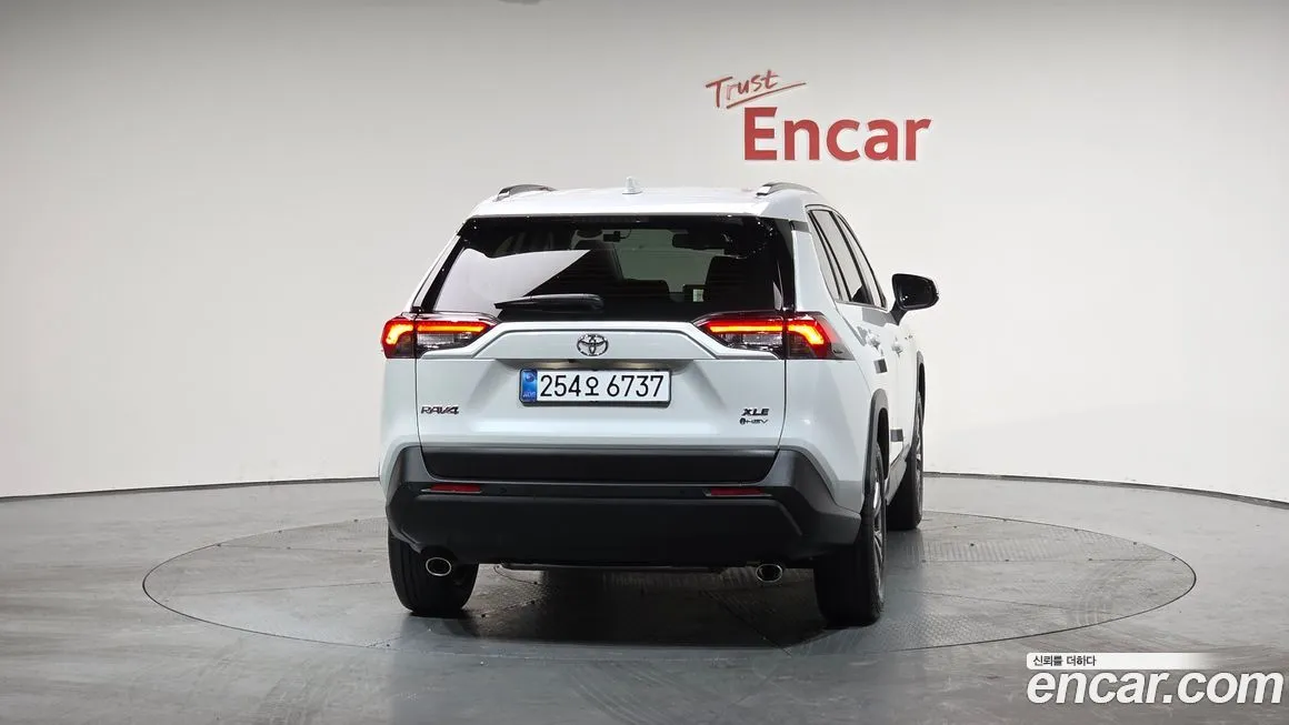 Toyota RAV4 2025 из KR, фото 4