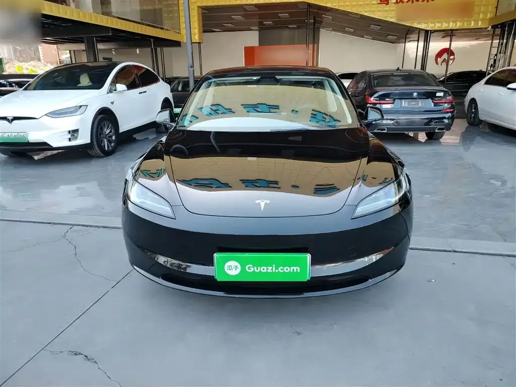 Tesla Model 3 2023 из CN, фото 3