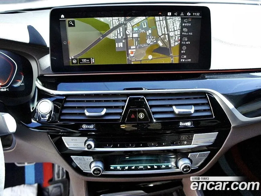 BMW 5-Series 2022 из KR, фото 10
